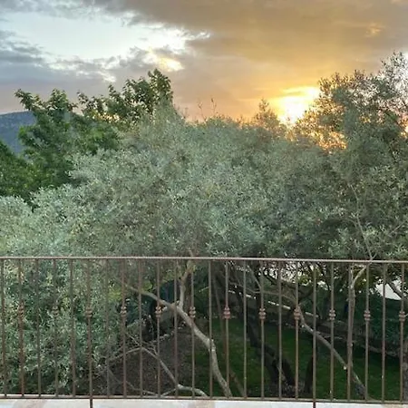 De Standing Avec Piscine Et Climatisation Vila