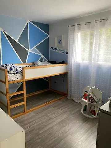 Villa De Standing Avec Piscine Et Climatisation Quissac (Gard)